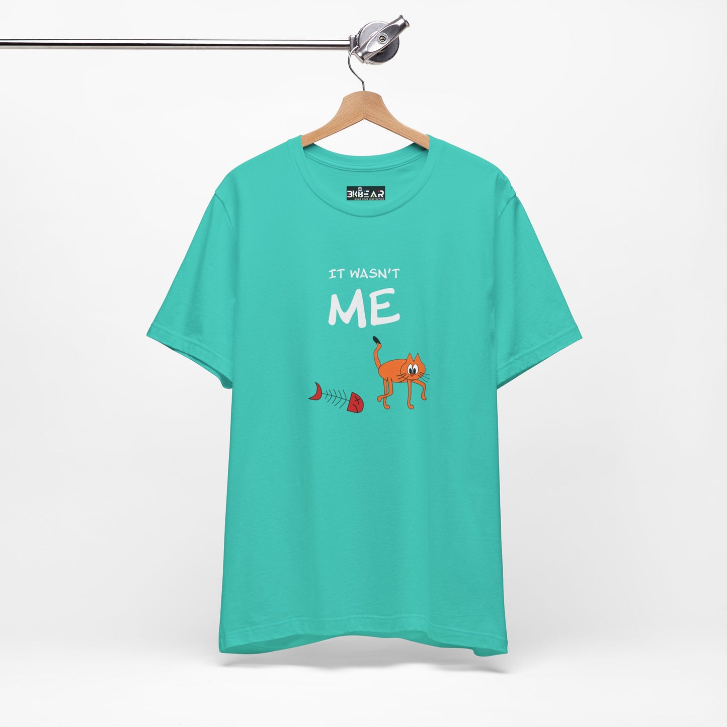 Leo The Cat Didn't Do It. Unisex Jersey Short Sleeve Tee