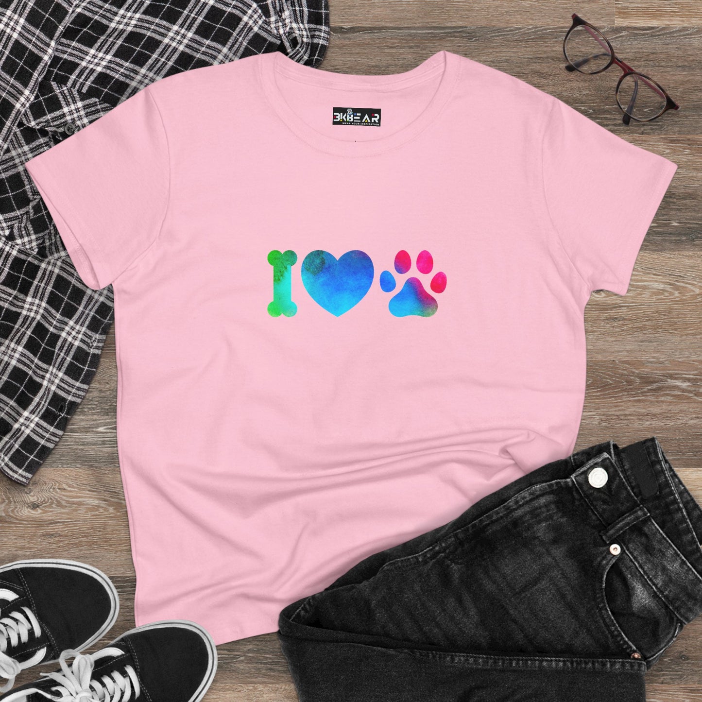 I ♥ Paws Women’s Midweight Cotton Tee – Animal Lover Graphic T-Shirt