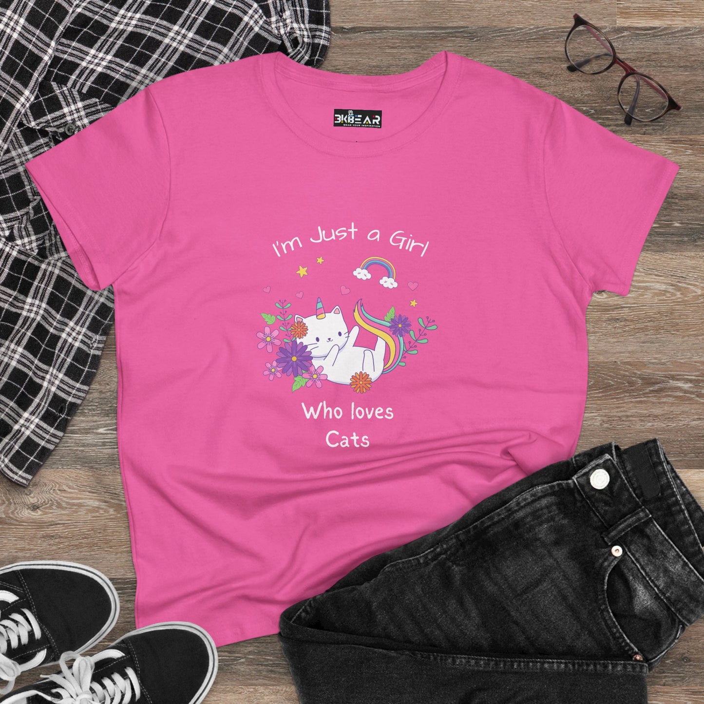 Girl Who Loves Cats T-Shirt – Purrfect Graphic Tee for Cat Lovers