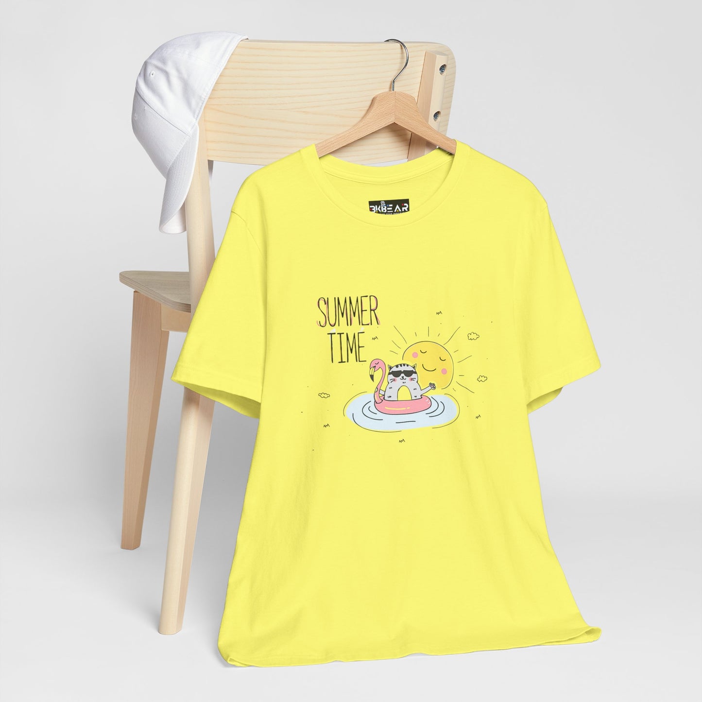 Jingles The Summertime Cat.  Women's Unisex Jersey Short Sleeve Tee