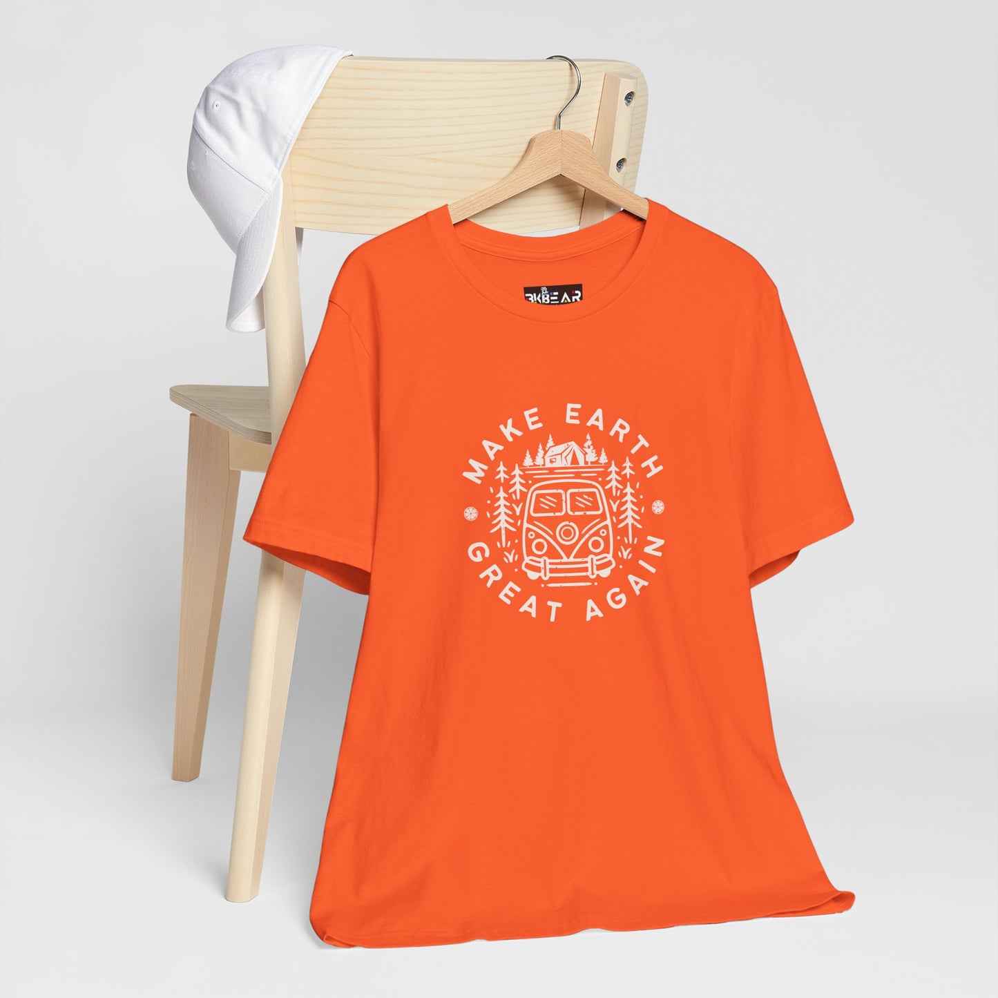 Make Earth Great Again. Relaxed mind. Unisex Jersey Short Sleeve Tee