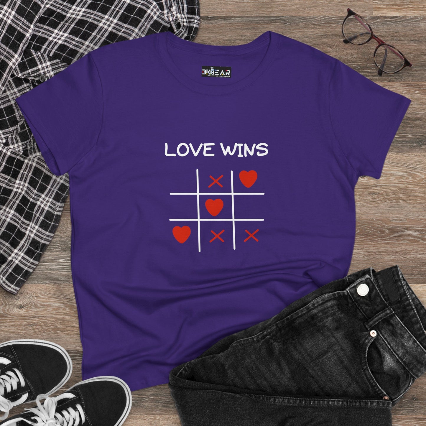 Inspirational cotton t-shirt for women in purple with love wins tic tac toe design