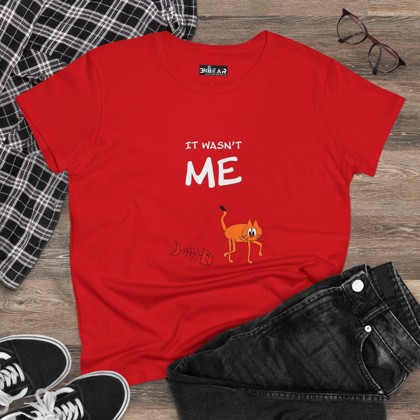 Leo The Cat Didn't Do It. Women's Midweight Cotton Tee
