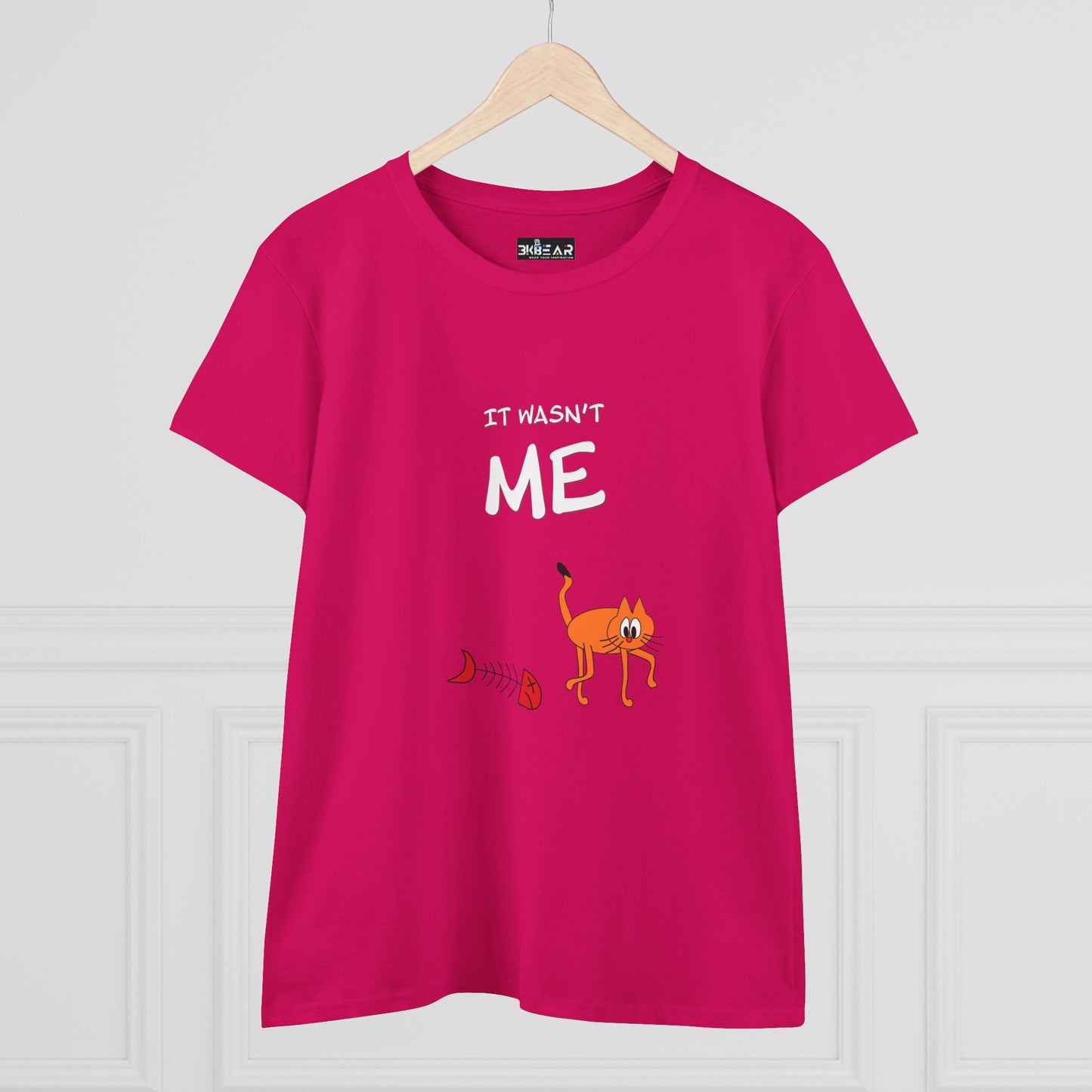 Leo The Cat Didn't Do It. Women's Midweight Cotton Tee