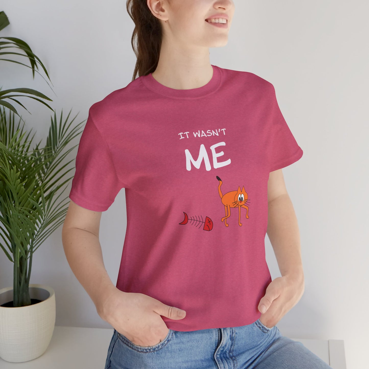 Leo The Cat Didn't Do It. Unisex Jersey Short Sleeve Tee