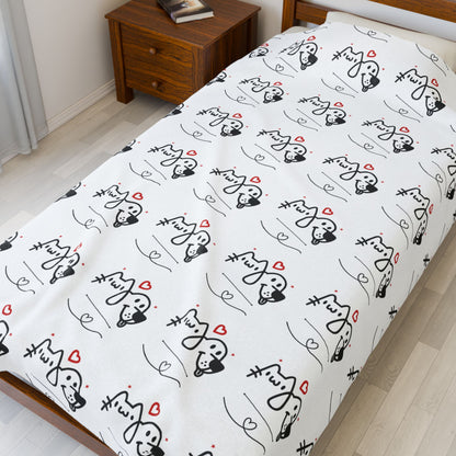 Puppy Love. Plush Blanket