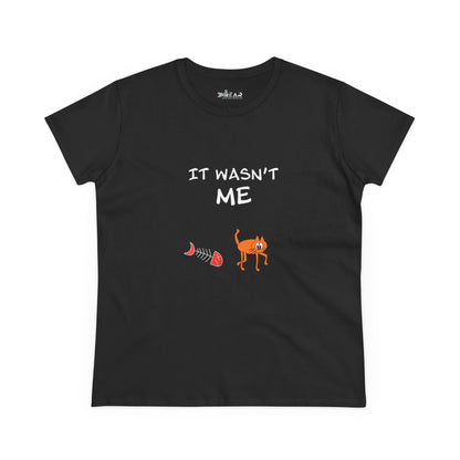 Leo The Cat Didn't Do It. Women's Midweight Cotton Tee