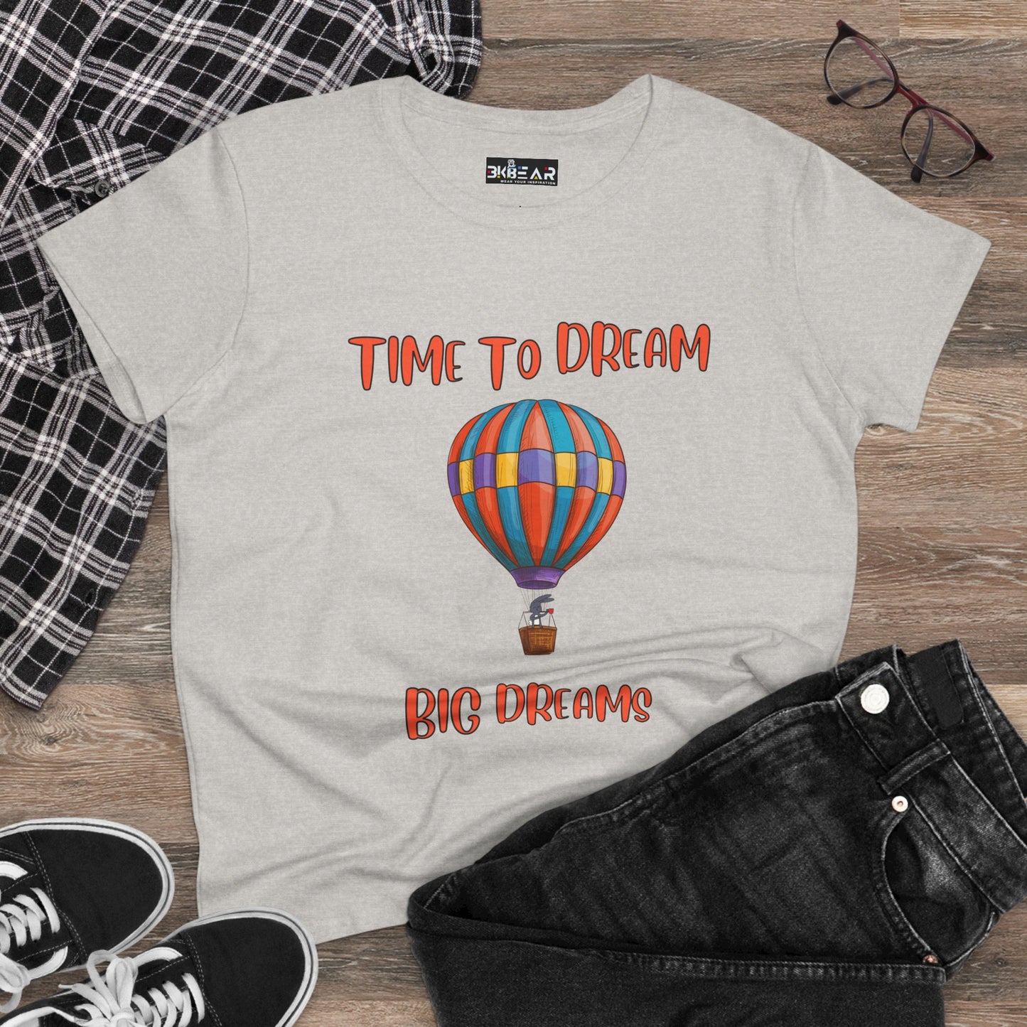 Motivational graphic t-shirt for women with colorful hot air balloon and Time to Dream text